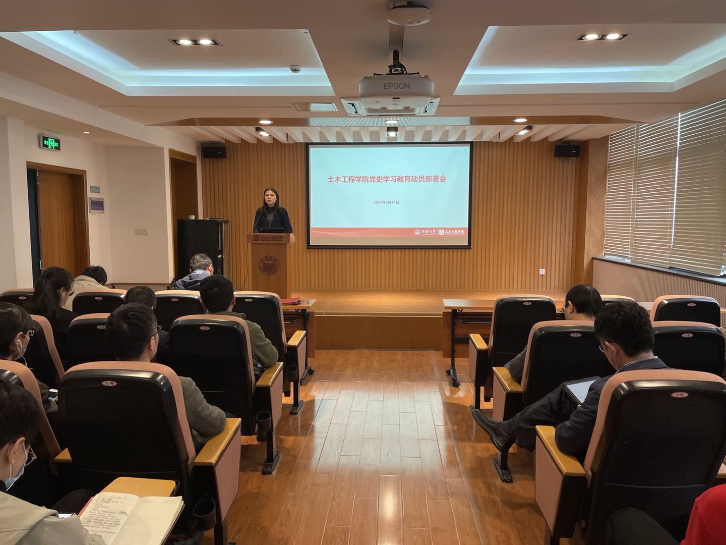 ebecacdd-ea20-4c8b-813e-f48996985c39.jpg ebecacdd-ea20-4c8b-813e-f48996985c39.jpg